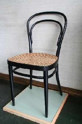 No.14のイス