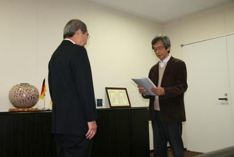 答申の様子・・・竹内市長の画像1