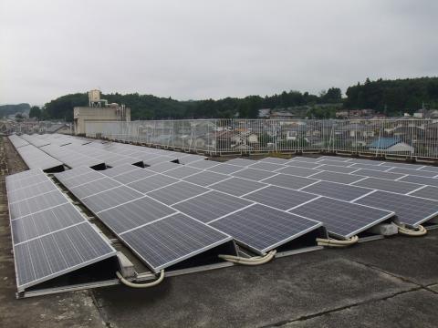 吹上小学校の太陽光パネル