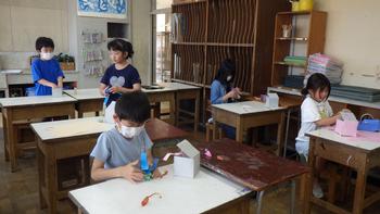 3年生　「ビックリ箱」の画像1