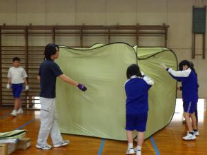テント設営