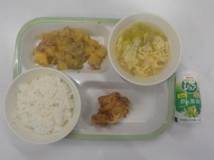 給食の写真
