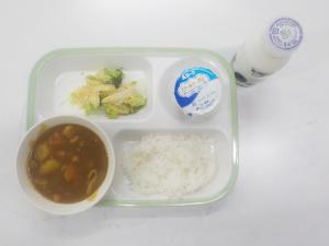 給食の写真