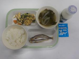 給食の写真