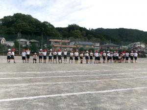 低学年によるダンスの様子