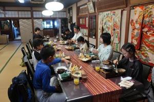 山香荘さんでお昼