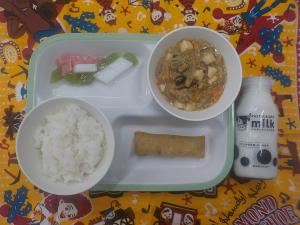 給食の写真