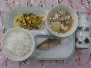 給食の写真