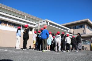 これから大門図書館に入ります