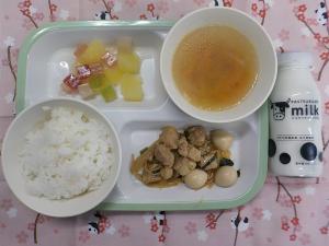給食の写真
