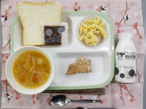 給食の写真