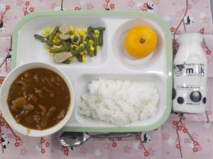 給食の写真