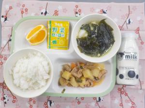給食の写真
