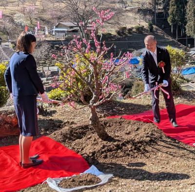 2月21日吉野梅郷 梅の里再生・復興 再植樹10年記念植樹式の写真