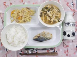 給食の写真