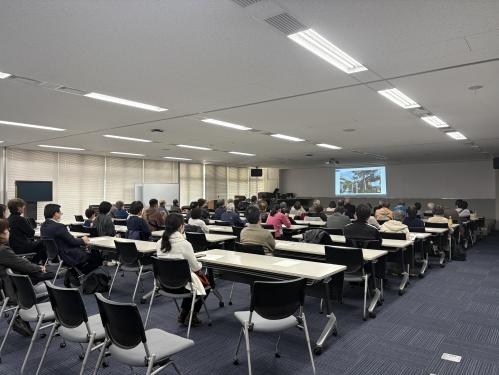上映会