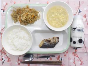 給食の写真