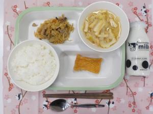 給食の写真