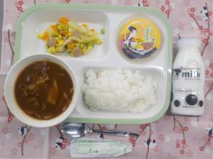 給食の写真