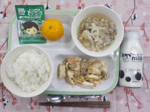給食の写真