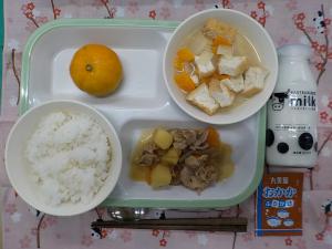 給食の写真