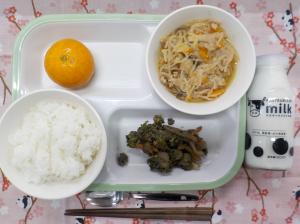 給食の写真
