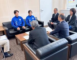 表敬訪問
